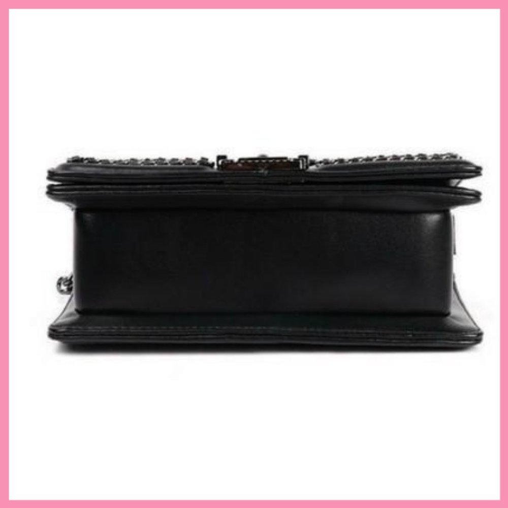 NWT Chain Embellished Boy Flap Handbag - Picture 5 of 5